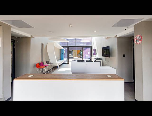 790M² OFFICE TO LET IN FERNDALE